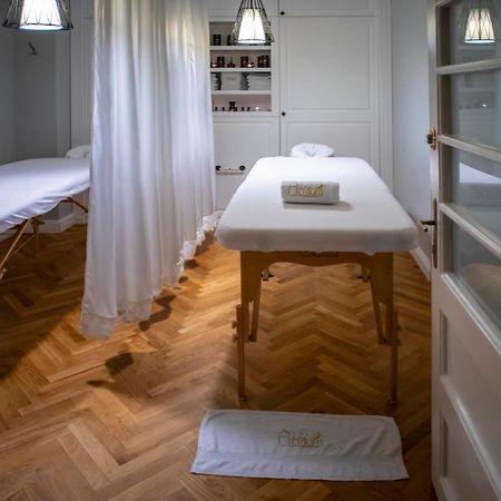 Atrium Konak Нови Сад Екстериор снимка